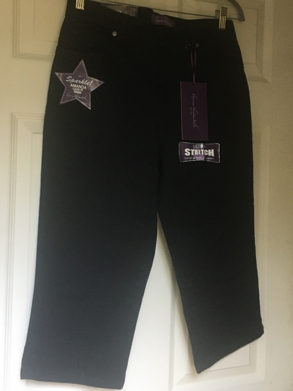 Gloria Vanderbilt W/sparkle Amanda classic fit “ultra stretch” Capri